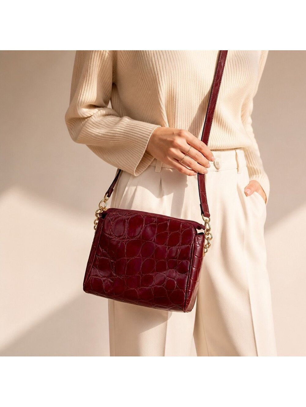 Vintage Italian Croc Embossed Leather Burgundy Crossbody Bag Made in Italy - Picture 2 of 7